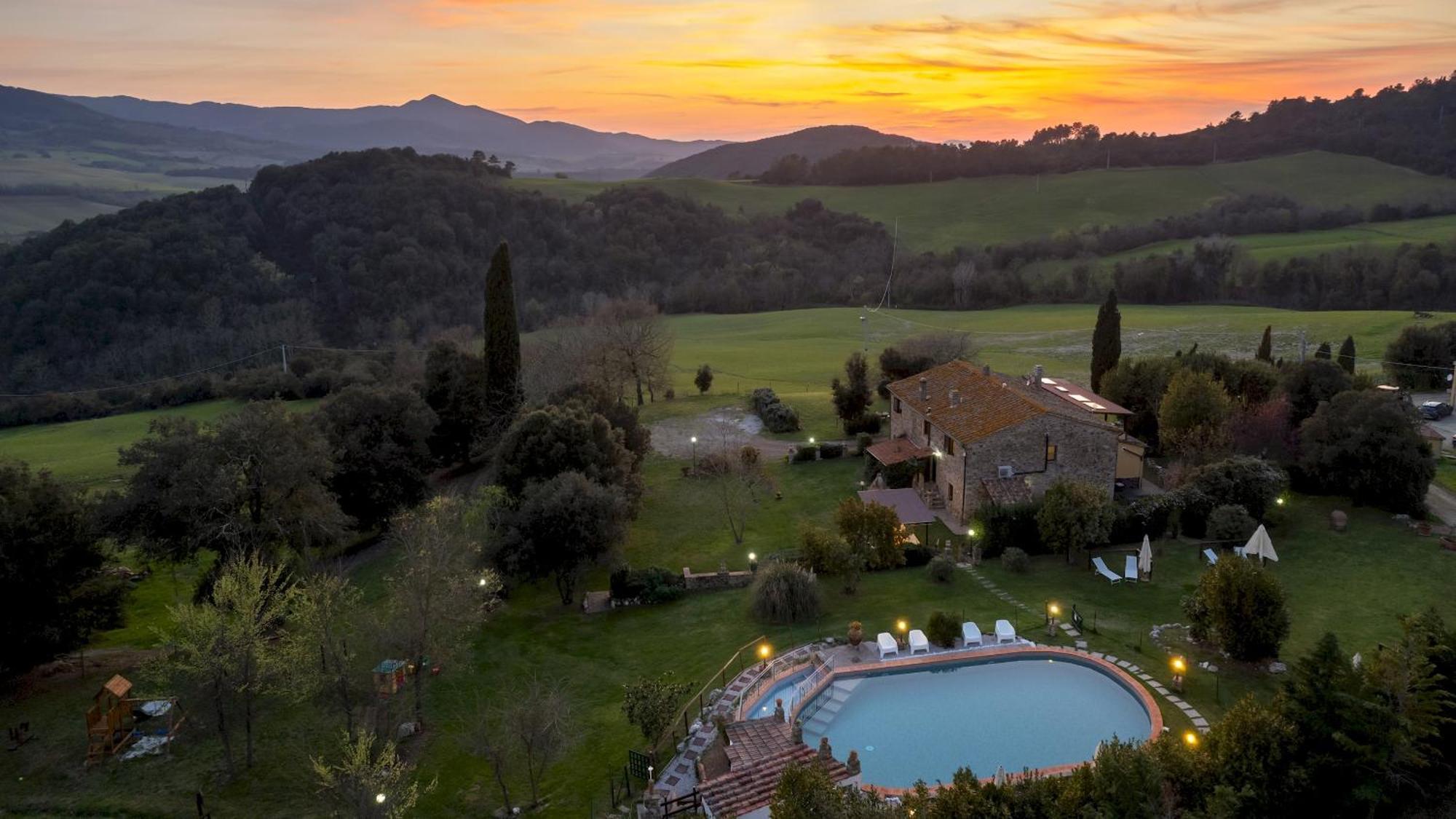 Il Pratone 12, Emma Villas Pomarance Exteriér fotografie